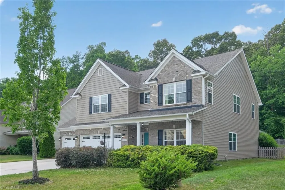 2227 Dunning Court High Point, NC 27265