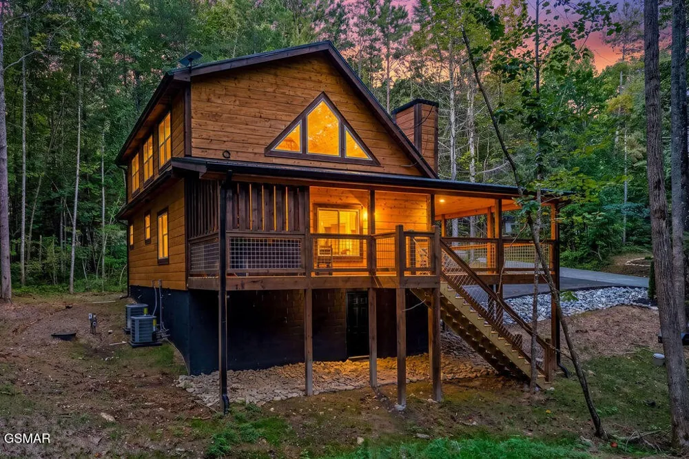 2320 Bogle Spring Loop Sevierville, TN 37862