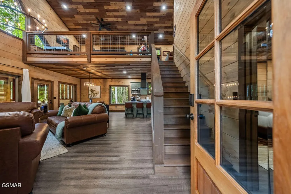 2320 Bogle Spring Loop Sevierville, TN 37862