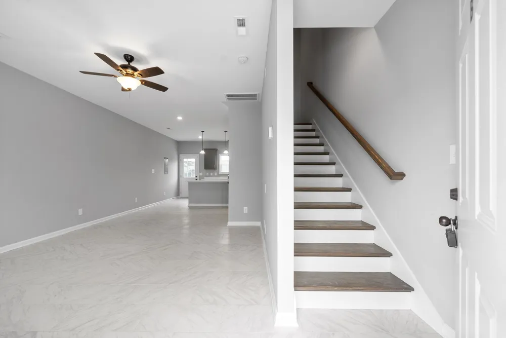911 Crossland Ave #F Clarksville, TN 37040