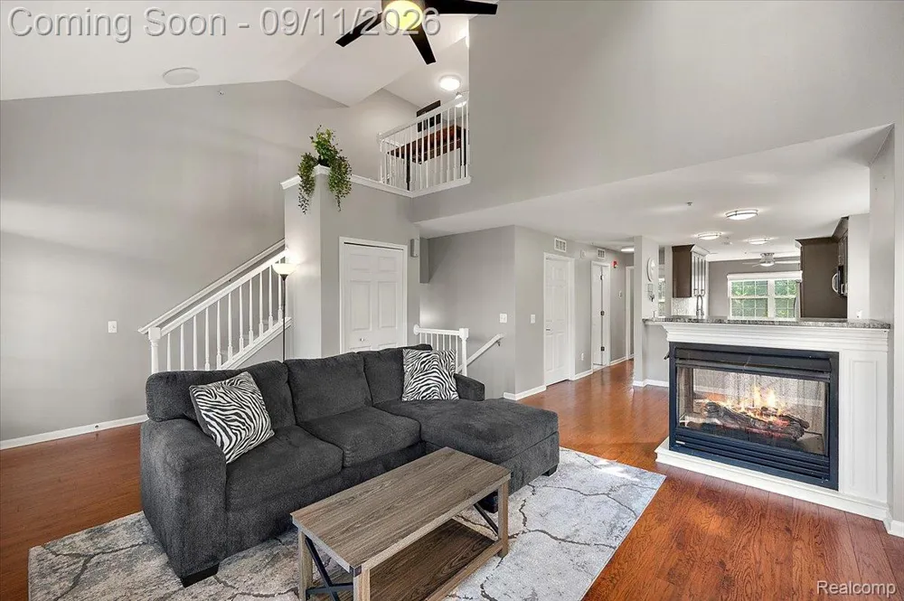 456 Boardwalk Drive Walled Lake City, MI 48390