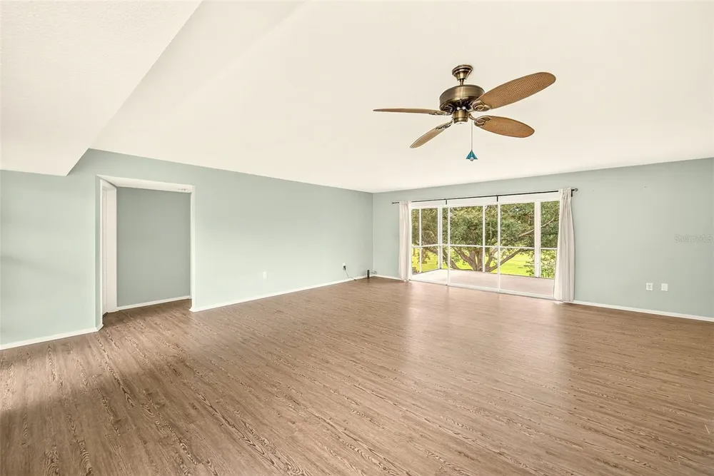 25 COUNTRY CLUB DRIVE Largo, FL 33771