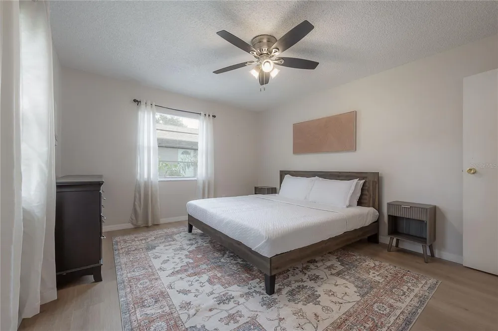 6910 S MACDILL AVENUE #C Tampa, FL 33611