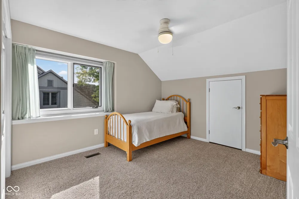 9958 Northwind Drive Indianapolis, IN 46256