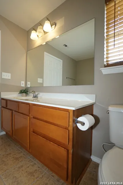 11710 Meadowood Oaks San Antonio, TX 78254