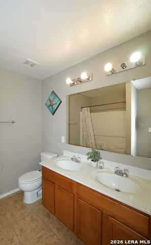 11710 Meadowood Oaks San Antonio, TX 78254
