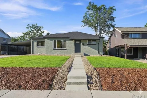 2641 E 93rd Place