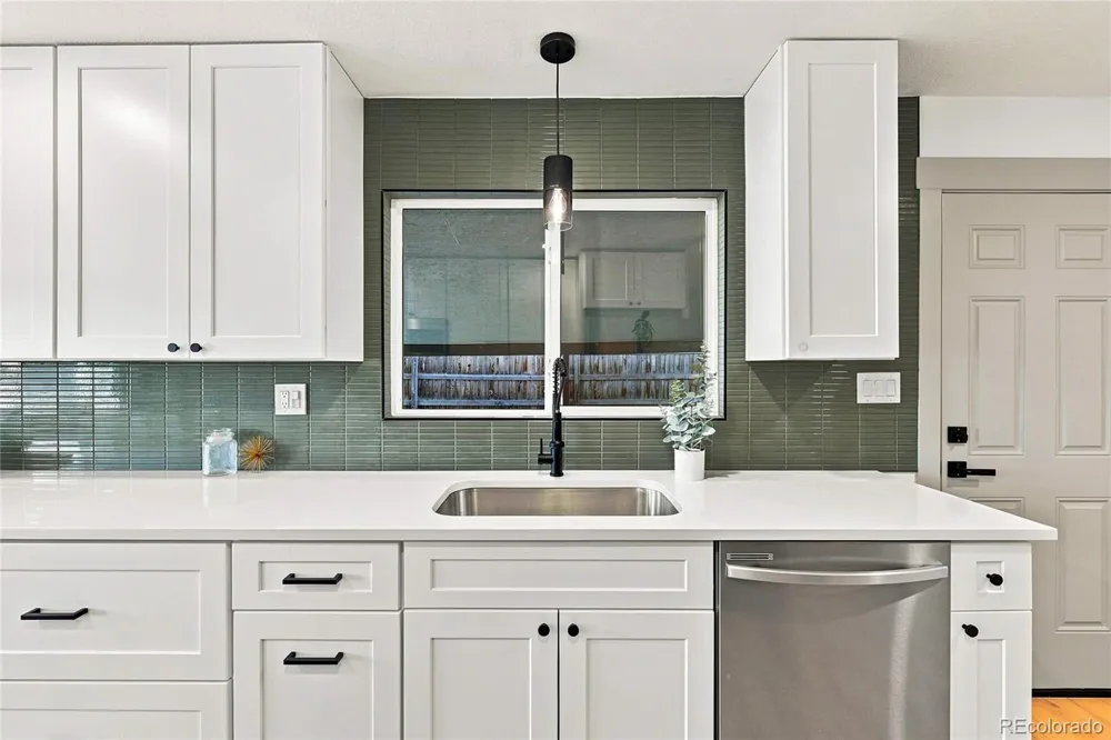 2641 E 93rd Place Thornton, CO 80229