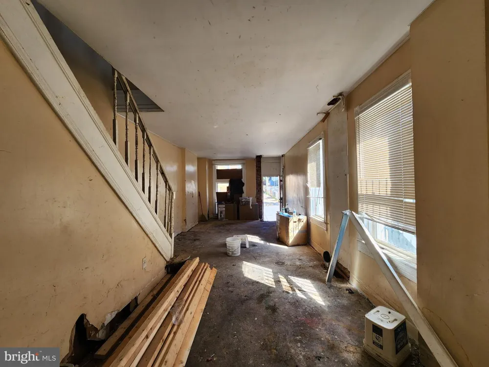 2729 E MADISON STREET Baltimore, MD 21205
