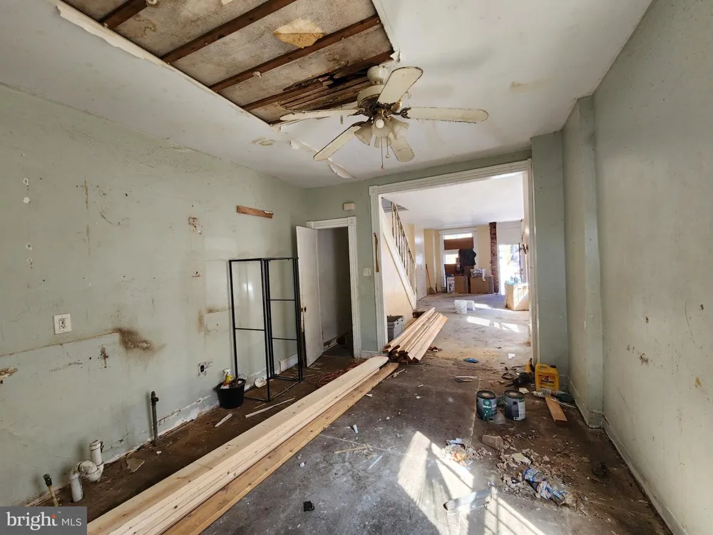 2729 E MADISON STREET Baltimore, MD 21205