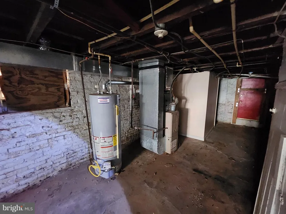 2729 E MADISON STREET Baltimore, MD 21205
