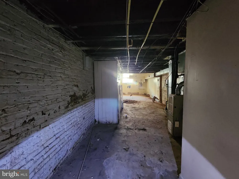 2729 E MADISON STREET Baltimore, MD 21205