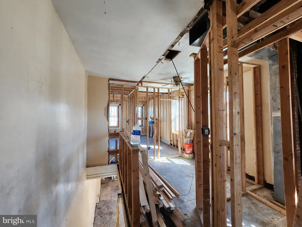 2729 E MADISON STREET Baltimore, MD 21205