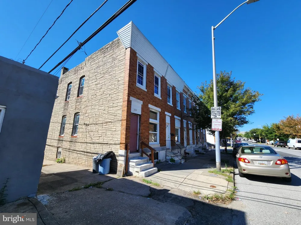 2729 E MADISON STREET Baltimore, MD 21205