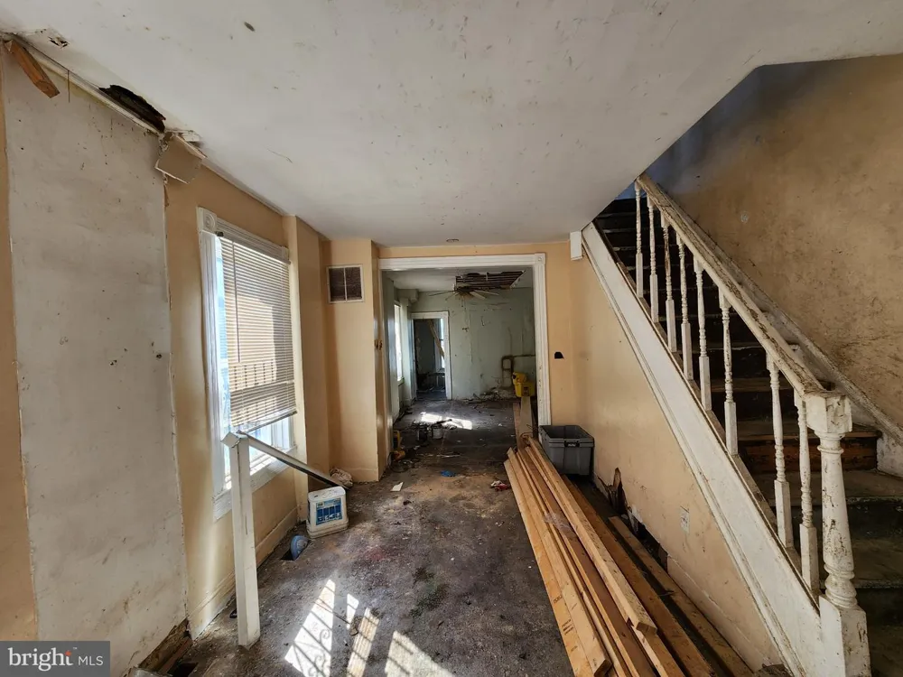 2729 E MADISON STREET Baltimore, MD 21205