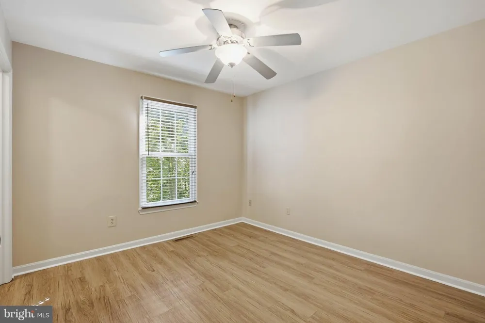 427 LESSIN DRIVE Lusby, MD 20657