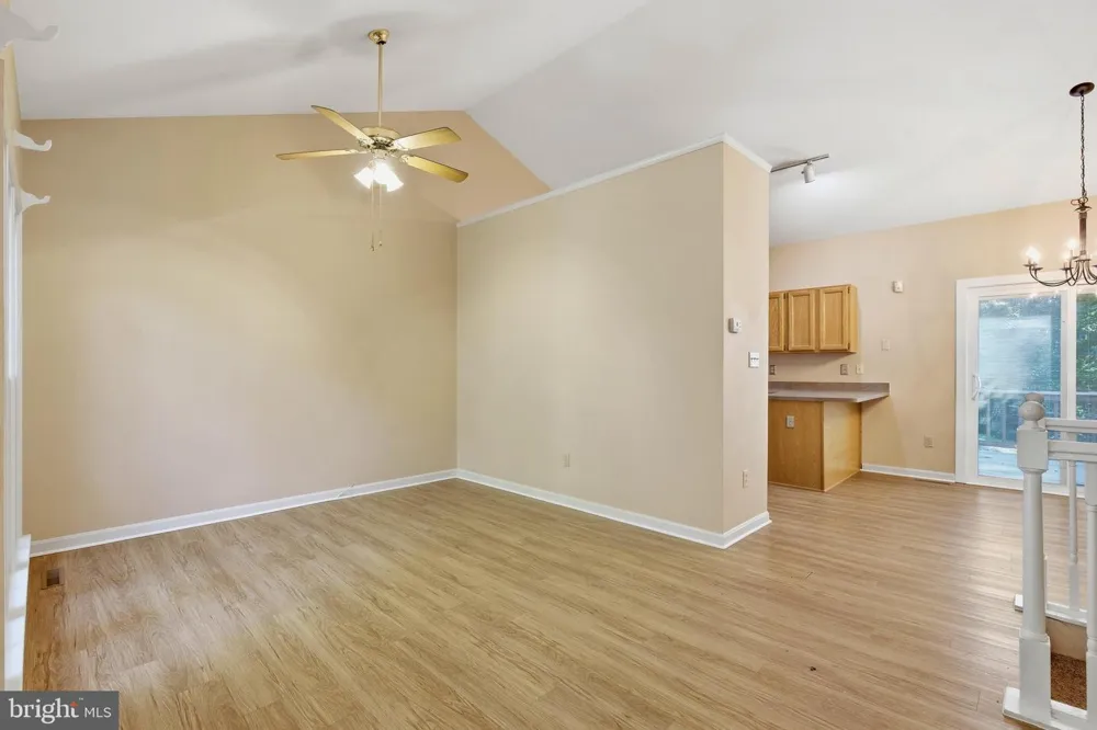 427 LESSIN DRIVE Lusby, MD 20657