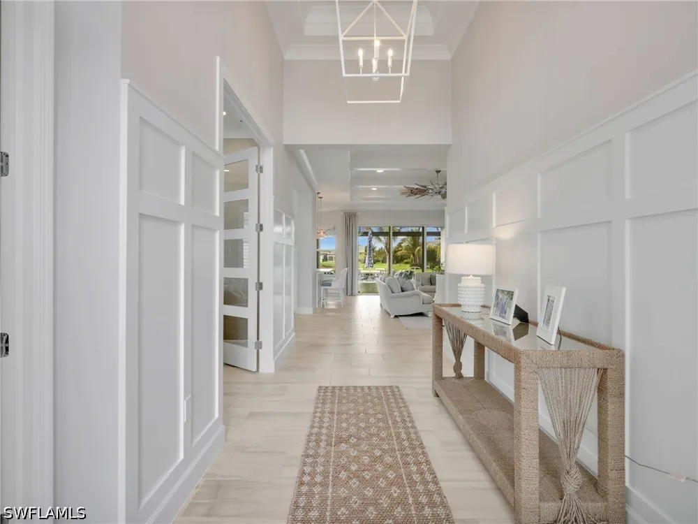 Oleander Avenue Naples, FL 34120