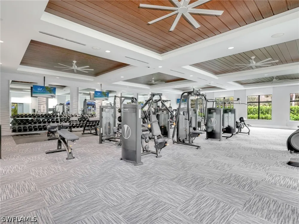 Oleander Avenue Naples, FL 34120