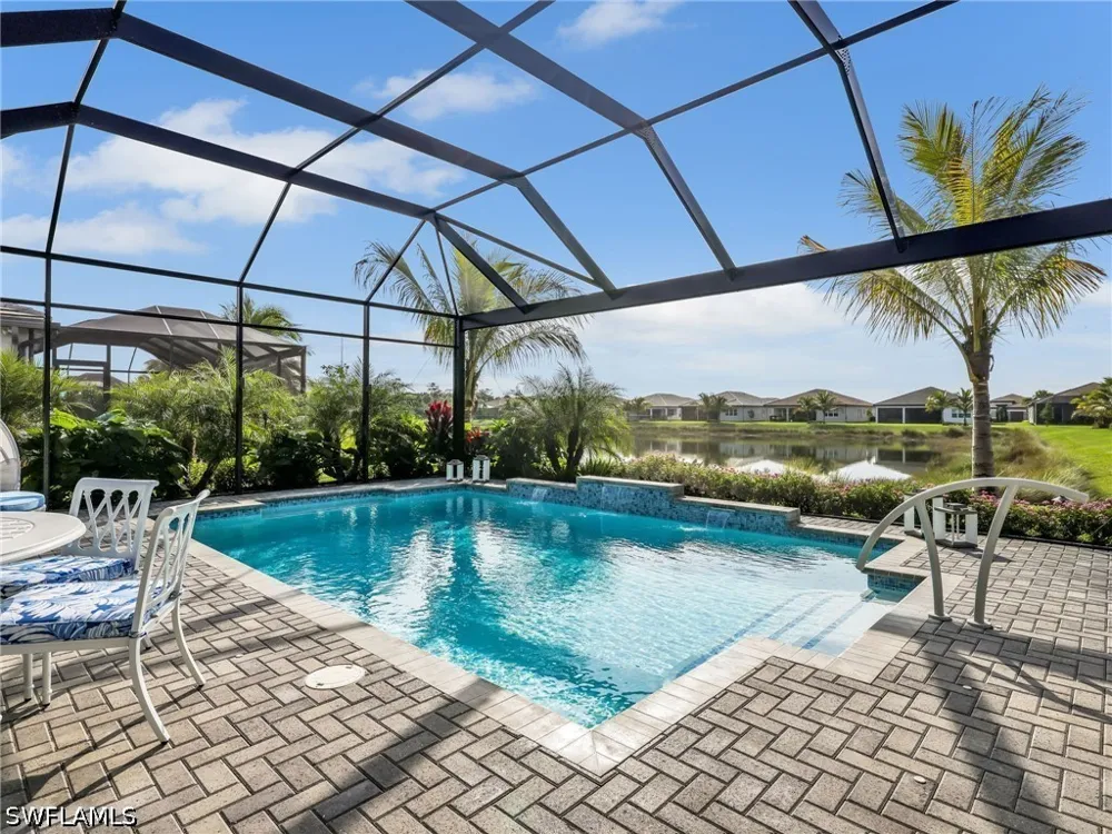 Oleander Avenue Naples, FL 34120