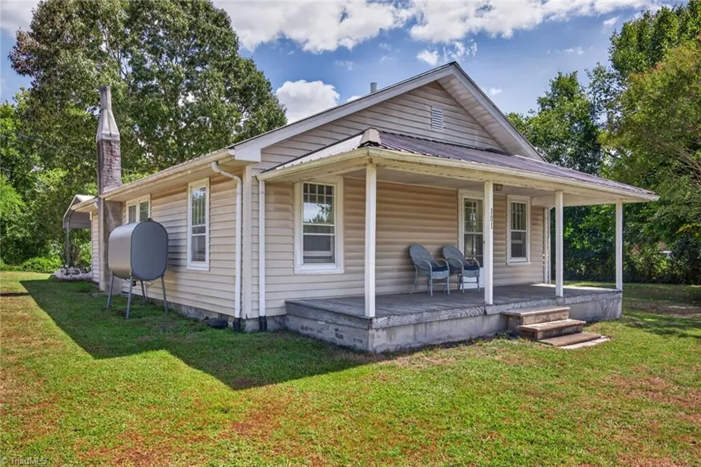101 Goforth Drive Thomasville, NC 27360