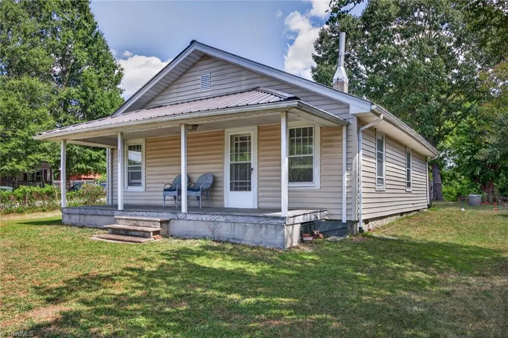 101 Goforth Drive Thomasville, NC 27360