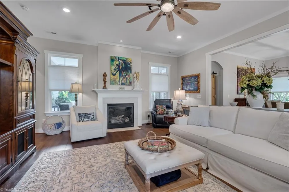 4945 Thomas Road Mebane, NC 27302