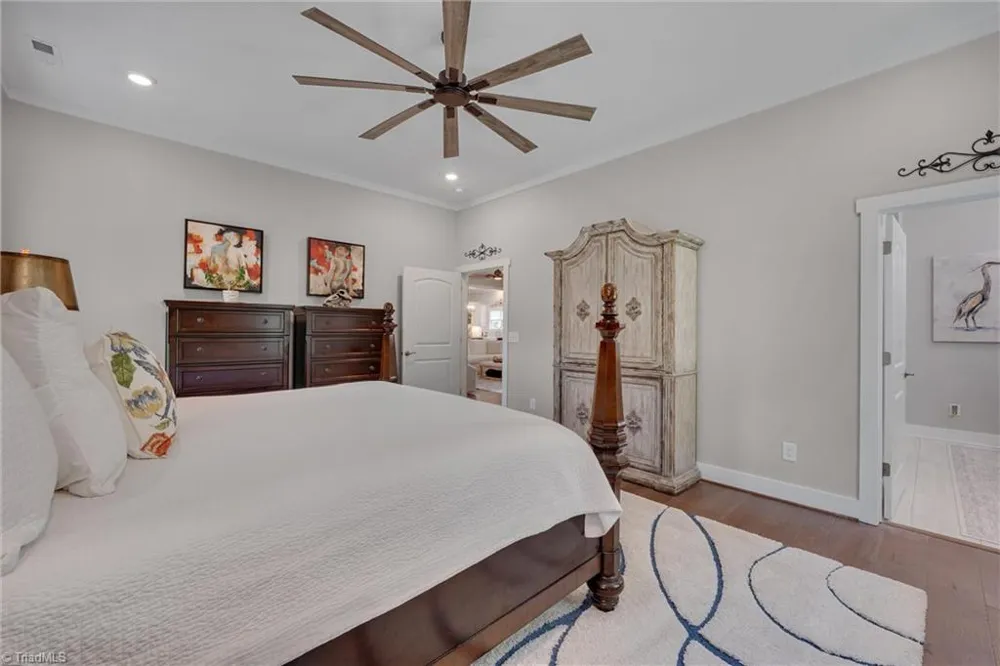 4945 Thomas Road Mebane, NC 27302