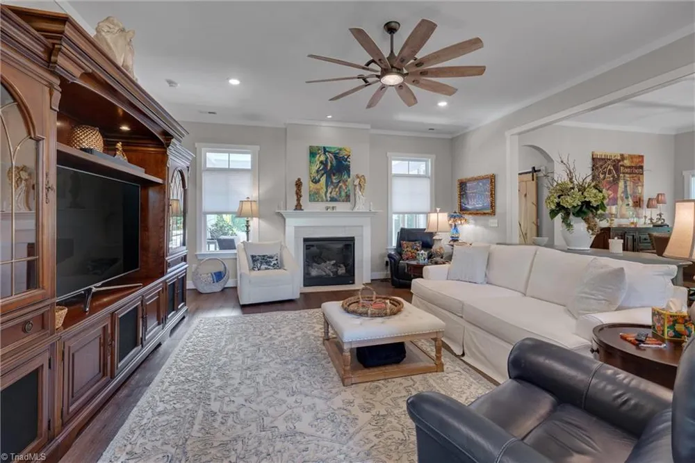 4945 Thomas Road Mebane, NC 27302