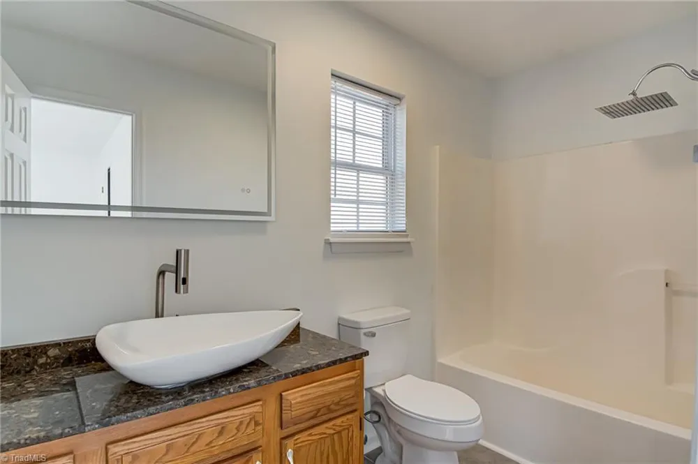 5206 Orchard Ridge Lane Greensboro, NC 27455