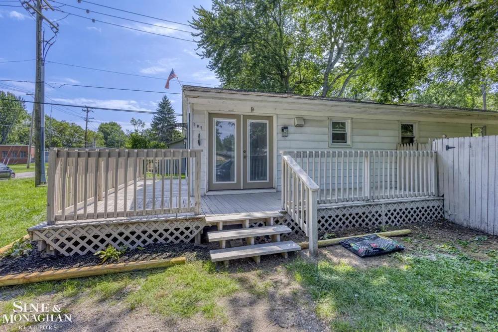 905 Liberty Road Algonac City, MI 48001