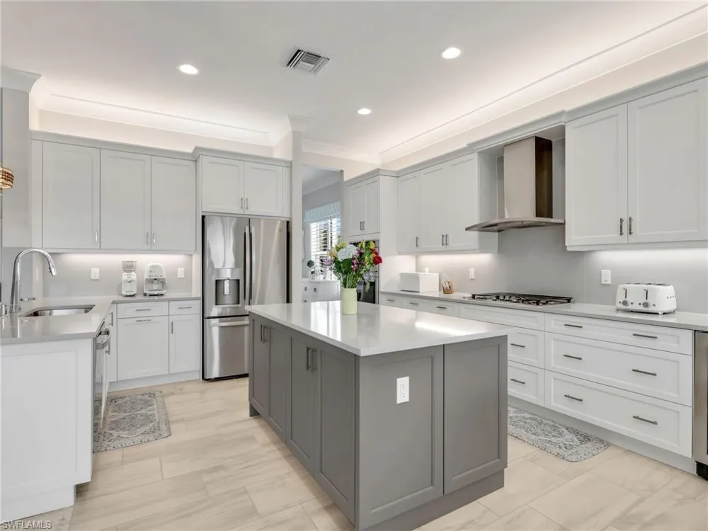 12056 Oleander Avenue Naples, FL 34120
