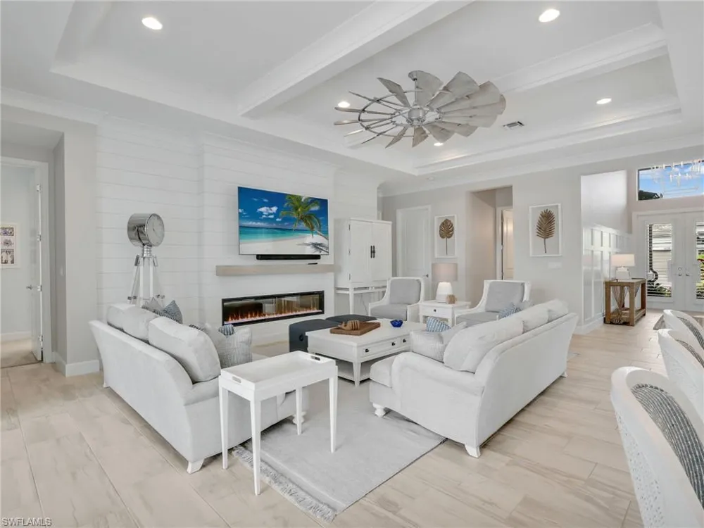 12056 Oleander Avenue Naples, FL 34120