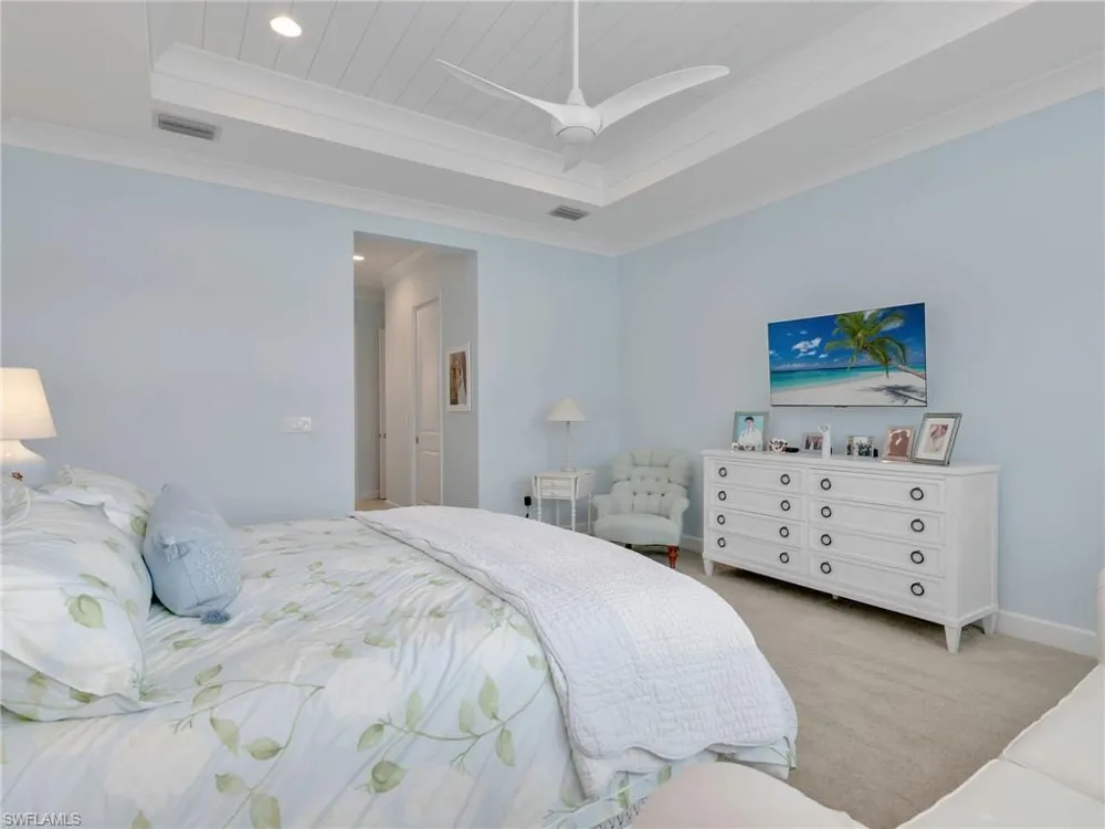 12056 Oleander Avenue Naples, FL 34120