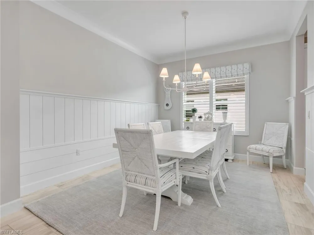 12056 Oleander Avenue Naples, FL 34120