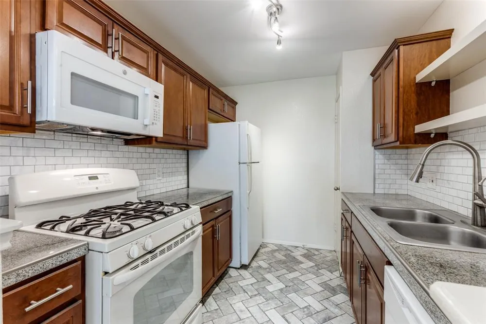 1121 Peggotty Place Austin, TX 78753