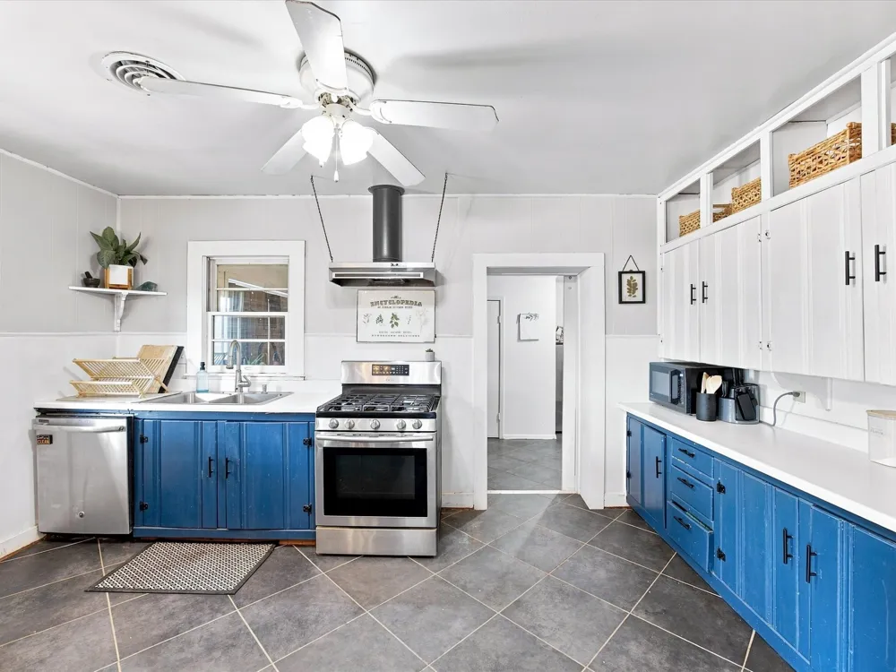 208 E Church Street Woodson, TX 76491