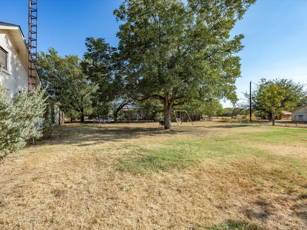 208 E Church Street Woodson, TX 76491