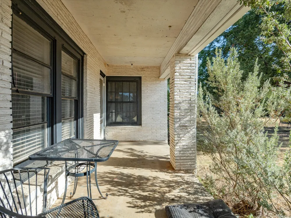 208 E Church Street Woodson, TX 76491