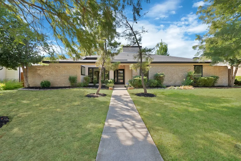 413 Campbell Court Richardson, TX 75080