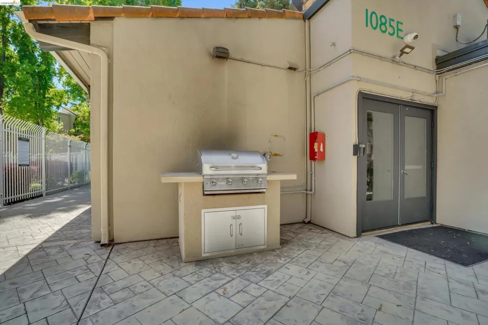 1085 Murrieta Blvd #125 Livermore, CA 94550