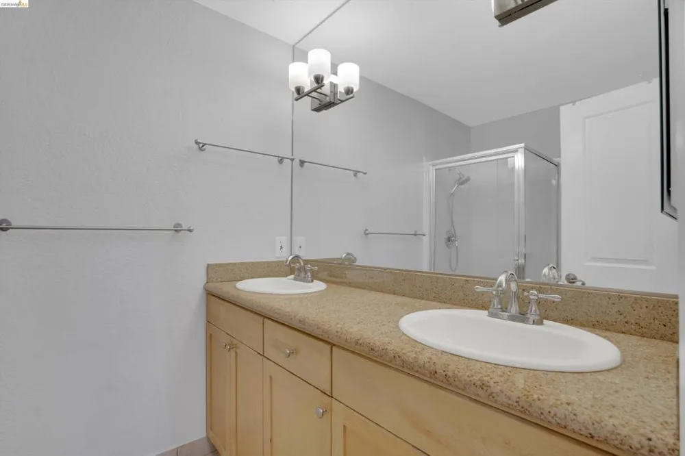 1085 Murrieta Blvd #125 Livermore, CA 94550