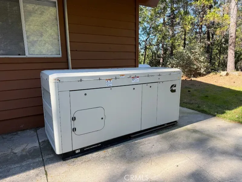 38830 Road 274 Bass Lake, CA 93604