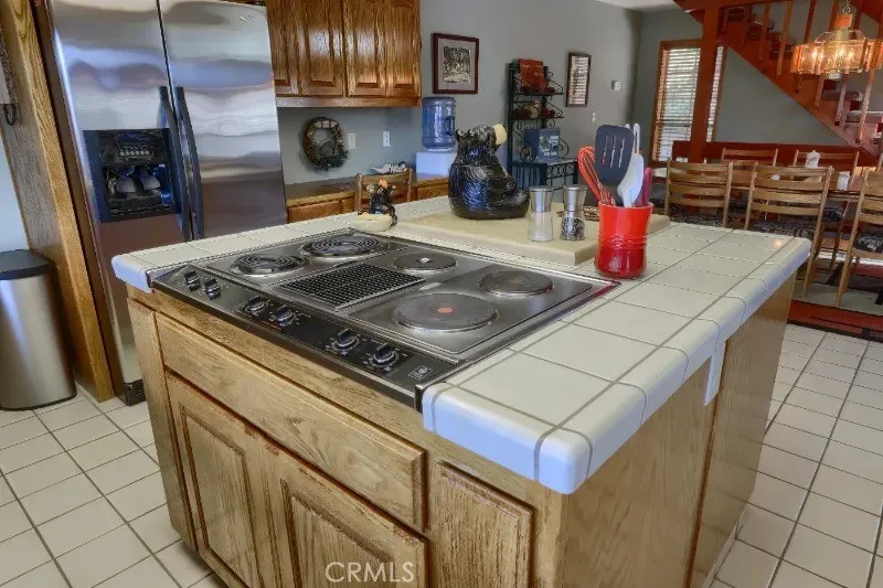 38830 Road 274 Bass Lake, CA 93604