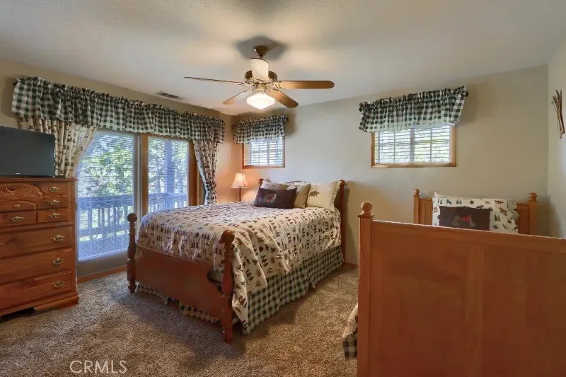 38830 Road 274 Bass Lake, CA 93604