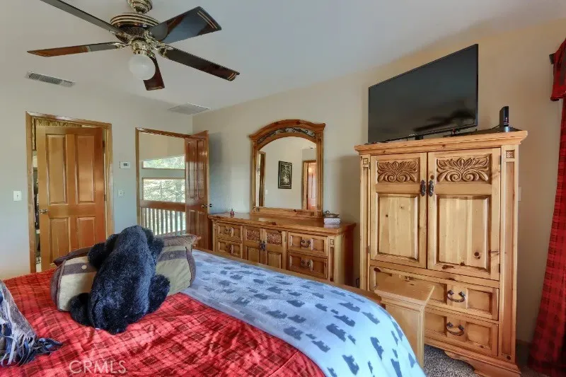 38830 Road 274 Bass Lake, CA 93604