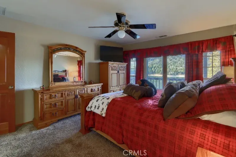 38830 Road 274 Bass Lake, CA 93604