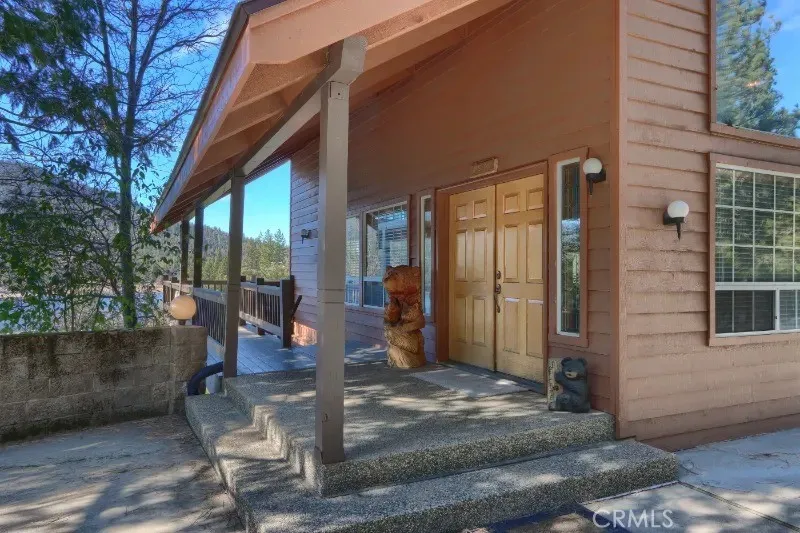 38830 Road 274 Bass Lake, CA 93604