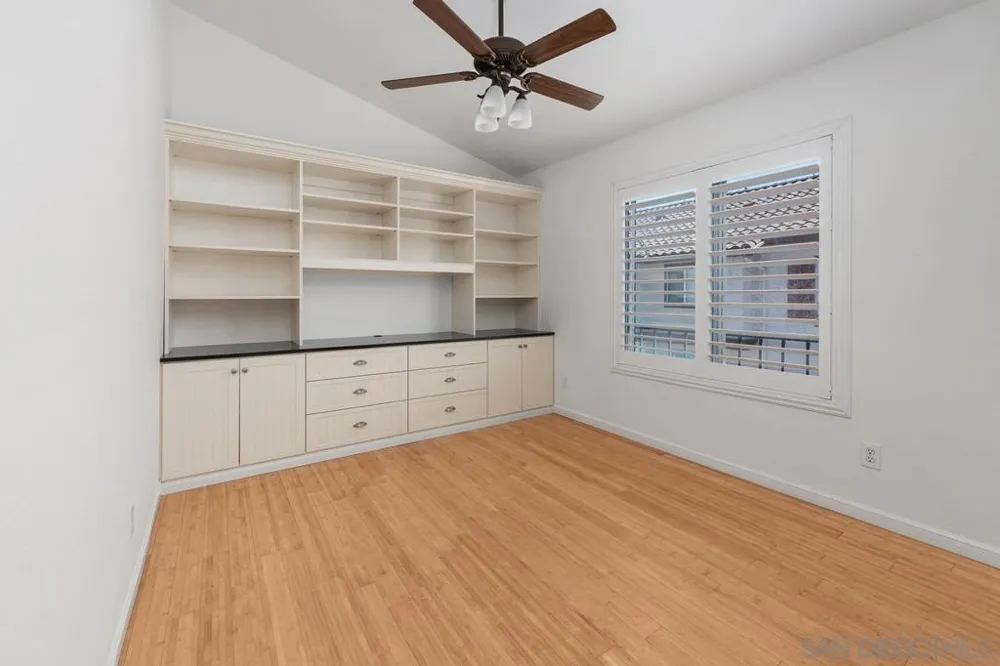 10242 Wateridge Cir #197 San Diego, CA 92121