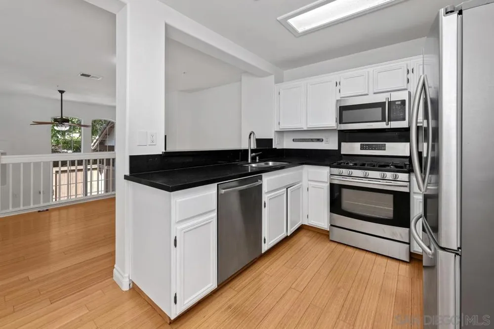 10242 Wateridge Cir #197 San Diego, CA 92121